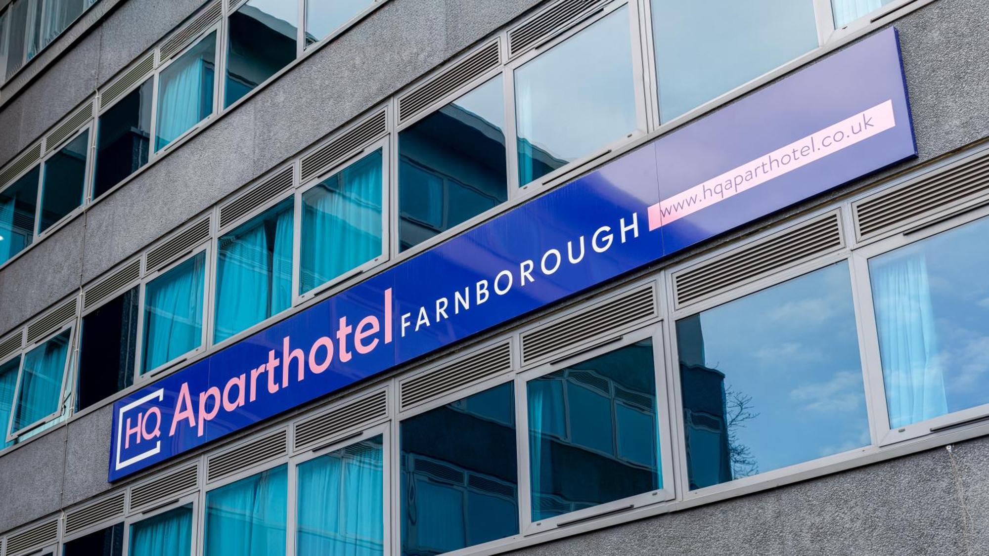 פארנבורו Hq Aparthotel Farnborough מראה חיצוני תמונה