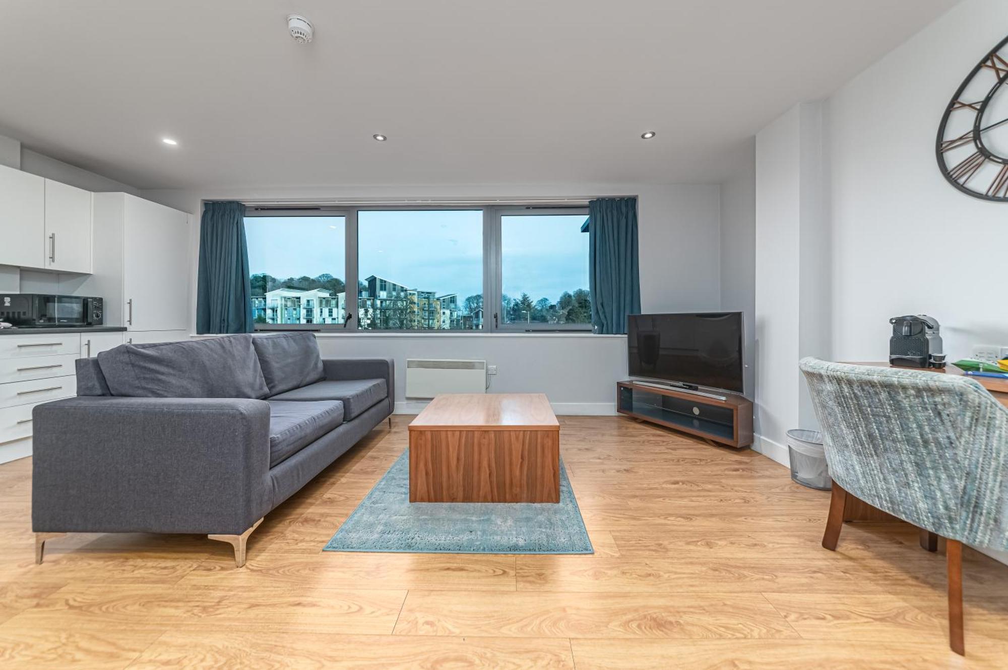 פארנבורו Hq Aparthotel Farnborough מראה חיצוני תמונה